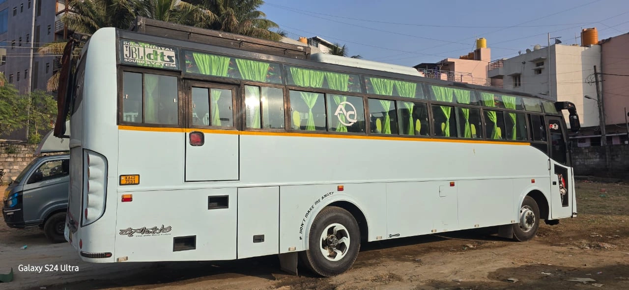 40 Seater Bus Airport Transfer