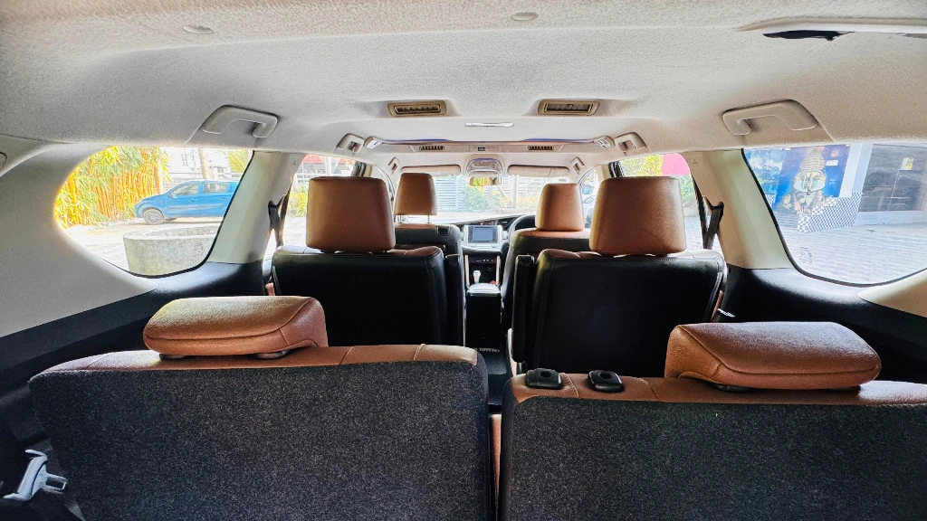 Innova Crysta Airport Taxi