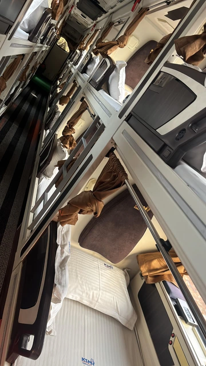 Sleeper Bus Taxi Bangalore