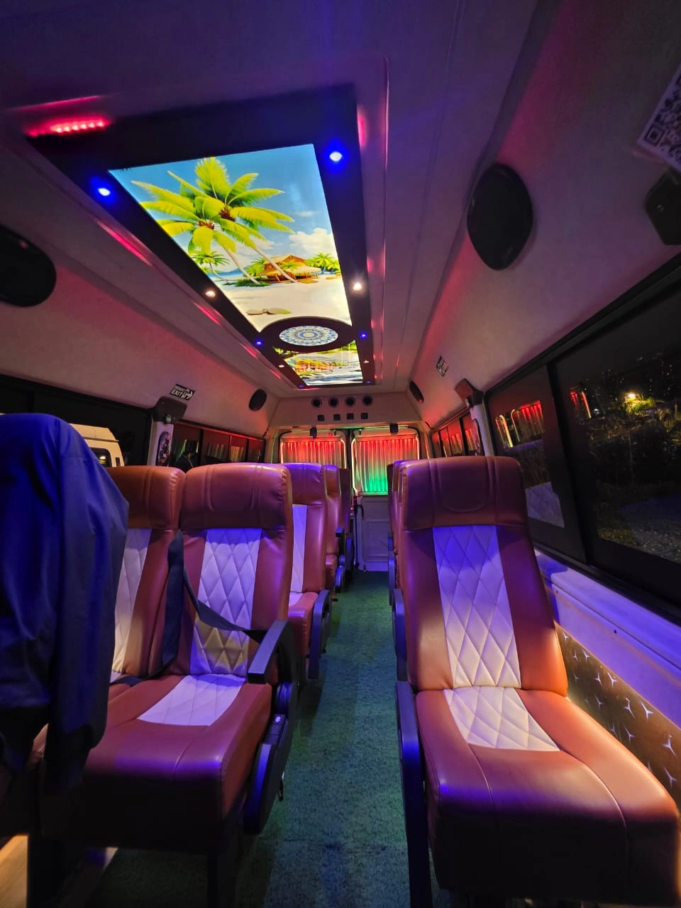 12 Seater Tempo Traveller Outstation Rental